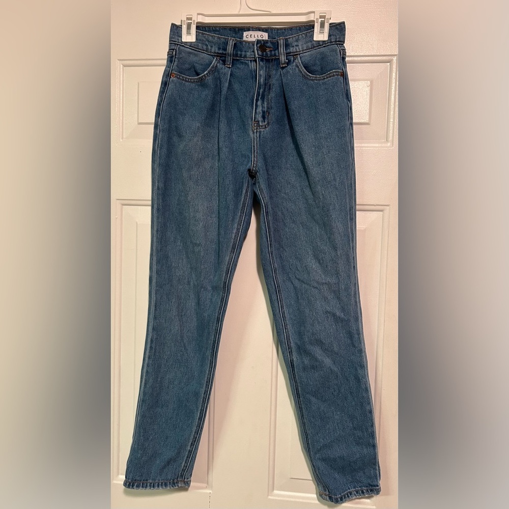Cello Front Pleated Jeans Straight‎ Leg Juniors Size 1